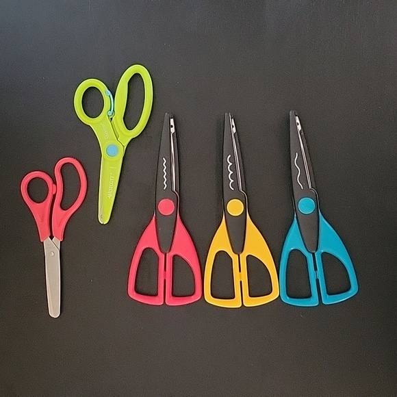 Kids Scissors - Picture 1 of 1